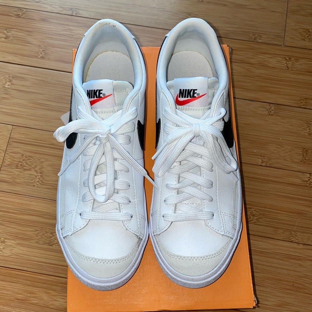 Blazer Low ‘77 Grade School Size 6Y